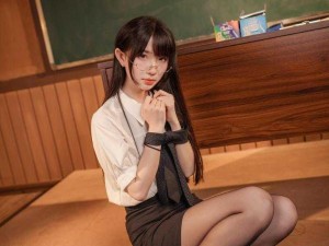 美女老师的诱惑;美女老师的诱惑，你能抵挡吗？